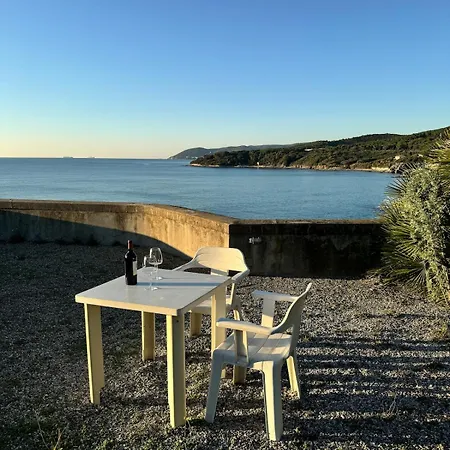 Cala House, With Sea Access Σπίτι διακοπών